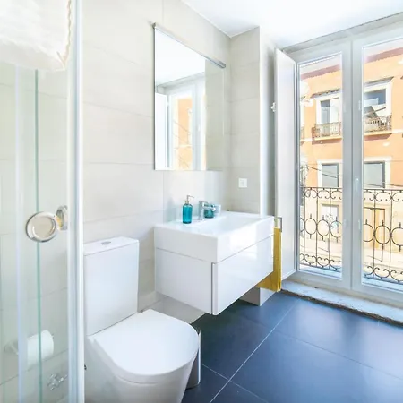 Apartman Blue By The River 1 - Elegant Two-bedroom In Santos Lisboa