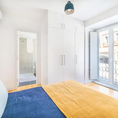 Blue By The River 1 - Elegant Two-bedroom In Santos アパート リスボン