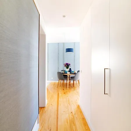 Blue By The River 1 - Elegant Two-bedroom In Santos Appartement *